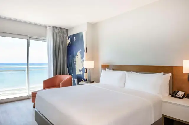 Embassy Suites By Hilton Aruba Beach Resort | kamer
